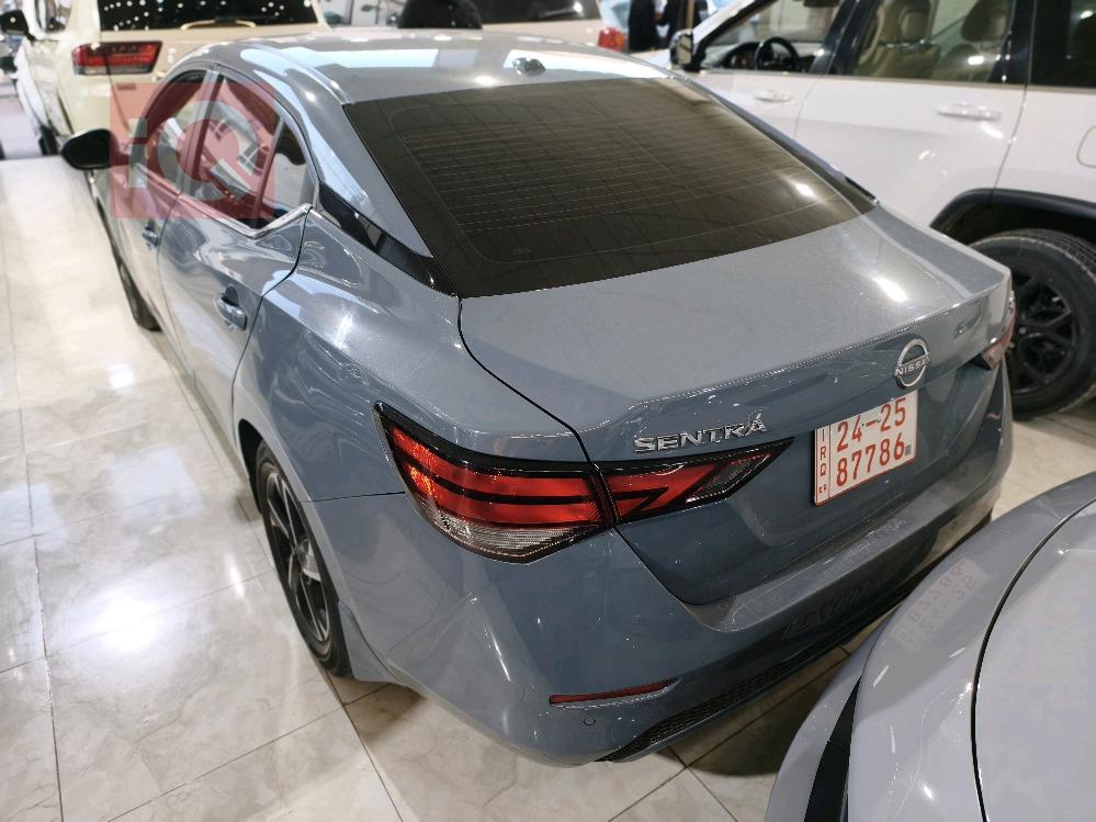 نیسان سێنترا